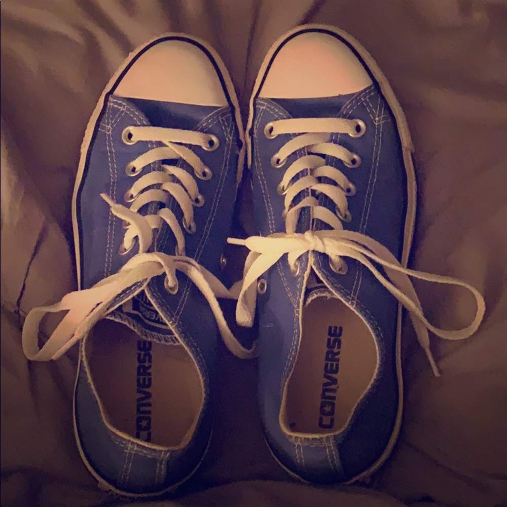 Blue converse size 8